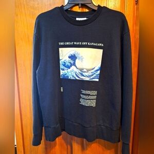 A.P.O.H. "The Great Wave off Kanagawa" men's  medium sweatshirt.